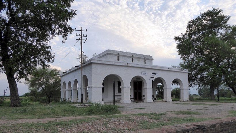 Kahal railway station