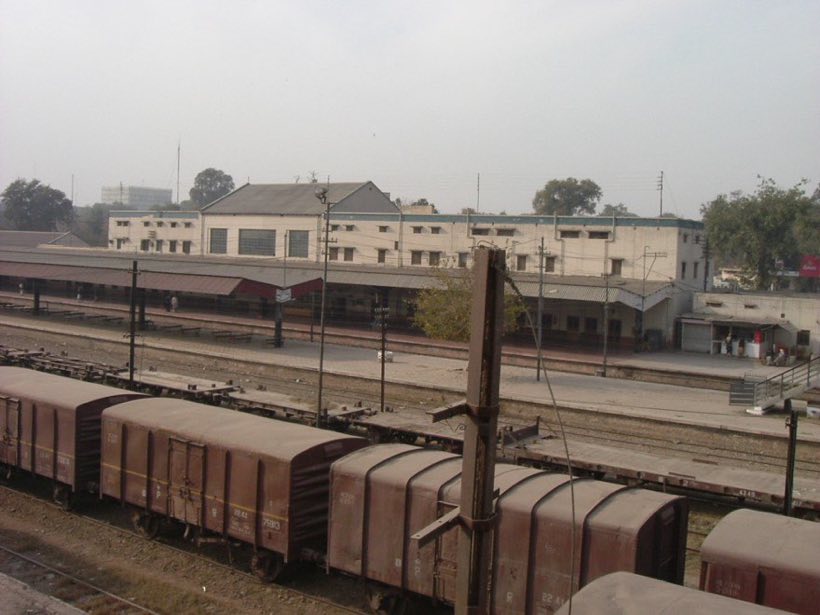 Peshawar Cantt railway station